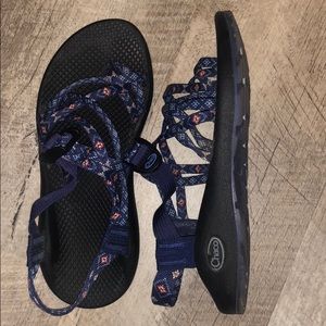 Chacos!